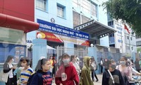 Trường Đại học Ngoại ngữ - Tin học TPHCM đã ra thông báo khẩn đến toàn trường do có sinh viên mắc COVID-19
