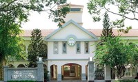 Trường Nam Sài Gòn báo cáo gì vụ hiệu trưởng nghi là F0 vẫn đến trường? 