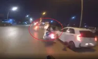 Kinh hoàng 'quái xế' tông văng chiến sĩ CSGT