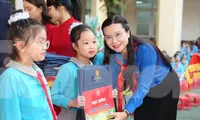 Thiếu nhi cả nước thi đua chào mừng kỷ niệm 50 năm ngày giải phóng miền Nam 