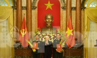 Hai Thứ trưởng Quốc phòng được thăng quân hàm Thượng tướng 
