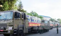 Lữ đoàn 972 (Cục Vận tải, Tổng cục Hậu cần) tiếp nhận, vận chuyển hơn 800 nghìn liều vắc xin về kho Bộ Y tế tại TPHCM, ngày 9/7
