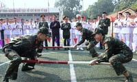 Bí thư T.Ư Đoàn chúc Tết những người lính cận vệ Lăng Bác