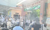 Thí sinh đến nhận phòng, nghe quy chế dự thi lớp 10 công lập tại Nam Định - Ảnh: Hoàng Long
