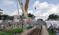 Trước đó, cũng tại khu gian Nam Định- Đặng Xá đã xảy ra vụ tai nạn lật tàu gây thiệt hại hàng tỷ đồng - Ảnh: Hoàng Long