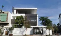 Hàng loạt công trình xây dựng trái phép trên khu đất Đồng Xá (phường Thành Tô, quận Hải An, Hải Phòng) có nguồn gốc đất quốc phòng.