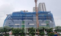 Bất động sản gặp khó giữa đại dịch nhưng giá chung cư vẫn tăng 