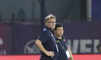 HLV Philippe Troussier sắp có màn ra mắt chính thức ở đội tuyển Việt Nam bằng 2 trận giao hữu với Hong Kong (Trung Quốc) và Syria. (ảnh Hữu Phạm)