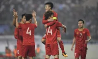Tuyến giữa đội tuyển Việt Nam sẽ chắc chắn và biến hoá nếu Quang Hải và Hoàng Đức đều chơi tốt.