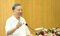 Nghị quyết của Bộ Chính trị: Xóa bỏ triệt để định kiến về kinh tế tư nhân