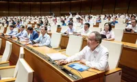 Công chức, viên chức không được thành lập, góp vốn và quản lý doanh nghiệp
