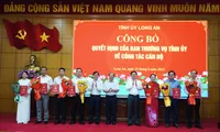 Điều động, bổ nhiệm cán bộ chủ chốt ở 2 tỉnh, thành