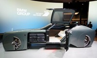 Xe siêu sang hoàn toàn tự lái của Rolls-Royce