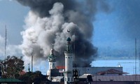 Marawi chìm trong bom đạn trong suốt hơn 1 tháng bị phiến quân Maute chiếm đóng. Ảnh: Reuters