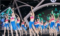 Lấp lánh sắc màu đêm thi Người đẹp Biển - Người đẹp Du lịch