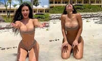 Kim Kardashian tung ảnh bikini ‘bốc lửa’ ăn mừng thành tỷ phú USD