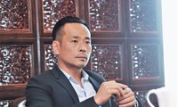 Tỷ phú Châu Trác Hoa.