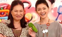 Mẹ Từ Hy Viên ‘dằn mặt’ con rể mới: ‘Đừng đến cướp con gái tôi’