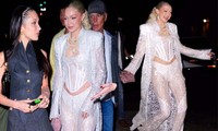 Gigi Hadid diện đồ xuyên thấu khoe chân dài miên man mừng sinh nhật tuổi 27