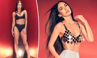 Megan Fox ‘cháy’ với áo crop-top lộ chân ngực &apos;nóng mắt&apos;