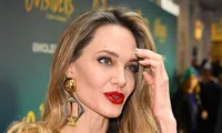 Hình xăm mới của Angelina Jolie