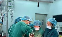 Tự ý phá thai bằng thuốc mua trên mạng, bác sĩ cắt tử cung cứu sản phụ