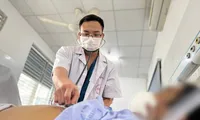 Tự ý dừng thuốc viêm gan B: Nhiều bệnh nhân rơi vào nguy kịch