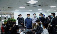 Phó Thủ tướng động viên sinh viên tình nguyện tham gia truy vết