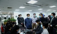 Phó Thủ tướng động viên sinh viên tình nguyện tham gia truy vết