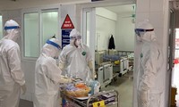 Ngày 2/1 ghi nhận 16.948 bệnh nhân COVID-19, Hà Nội vượt mốc 2.000 ca