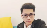 Sau “Hot boy cầm cờ” lại đến &quot;Hot boy hội thao&quot; khiến mọi người sôi sục tìm kiếm &quot;sốt&quot; trên mạng