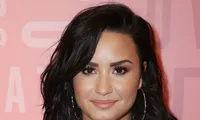 &quot;Lá thư&quot; Demi Lovato gửi mình của năm 2019: “Sẽ không lãng phí thêm một ngày nào nữa”