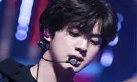 Cuối tuần sôi động: Dự triển lãm ảnh của Jin (BTS), check-in tại cánh đồng hoa cỏ lau
