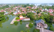 Vì sao huyện ngoại thành Hà Nội ngày càng ngập nặng?