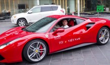 Siêu xe Ferrari gặp nạn, Tuấn Hưng phải chi bao nhiêu tiền sửa chữa?