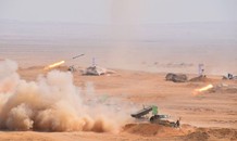 Tăng Mỹ Abrams gầm thét với hỏa lực yểm trợ của Shilka và Grad Nga