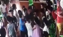 Thấy gì qua vụ xui trẻ mầm non đánh hội đồng bạn giữa lớp