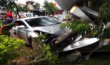Tài xế ôtô tông chết hai nữ sinh trong tình trạng say rượu