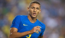 Sao lạ che mờ Neymar, Brazil đại thắng 5-0
