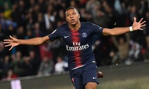 ‘Thần đồng’ Mbappe ghi 4 bàn trong 13 phút, cả châu Âu phát sốt
