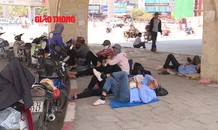1001 kiểu người dân Thủ đô 'trốn chảo lửa' 40 độ C