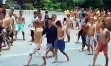 Hơn 300 học viên cai nghiện ma túy ở Tiền Giang tràn ra quốc lộ