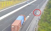 Đề nghị xử lý nghiêm ôtô đi lùi trên cao tốc Hà Nội – Hải Phòng