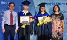 Toàn cảnh Lễ trao học bổng Nâng bước thủ khoa 2018