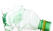 Đàn ông tiếp xúc với nhựa có thể giảm lượng tinh trùng