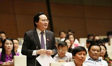 Sinh viên bán dâm 4 lần đuổi học: Bộ GD&ĐT kỷ luật 1 Vụ phó