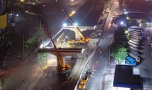 Công nhân căng mình trong đêm lao dầm 70 tấn cầu cạn vành đai 3