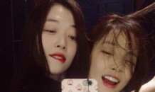 Những khoảnh khắc thân thiết của Goo Hara và Sulli
