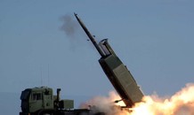 Mục kích hệ thống pháo phản lực Mỹ M142 HIMARS dội “bão lửa“
