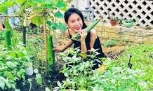 Thủy Tiên chăm nấu ăn cho Công Vinh